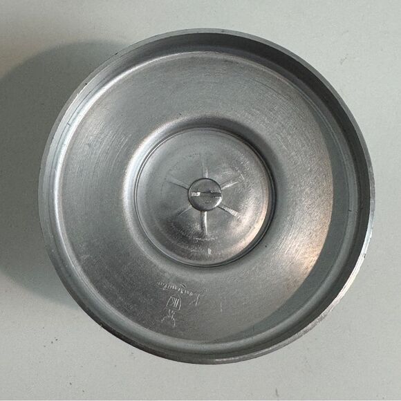 Vintage Kensington Aluminum Art Deco Candle Stick Holders 2.5x4” - Picture 4 of 7